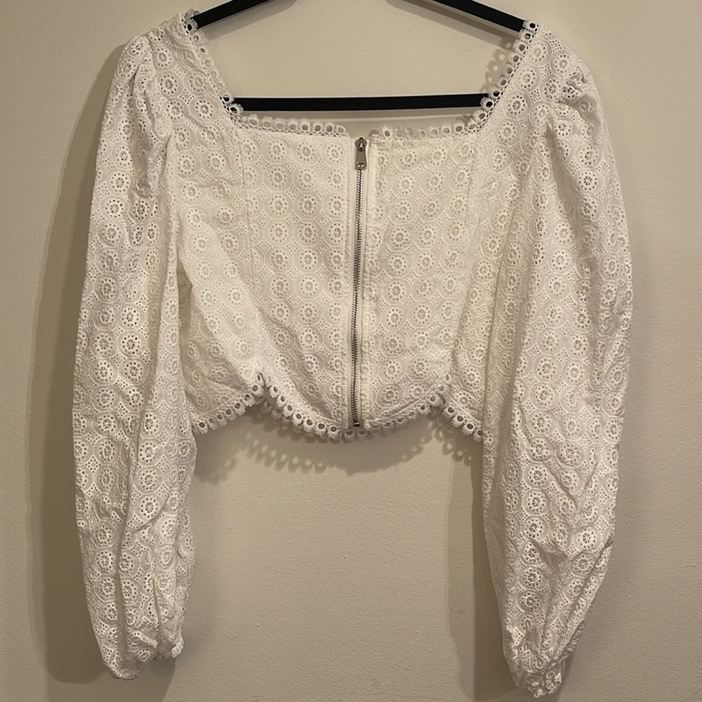 70F/21C Eyelet Zip Front Crop Top